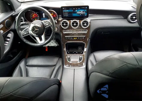 2020 Mercedes-Benz Glc 300 z USA, uszkodzony, nr VIN WDC0G8DB2LF683241